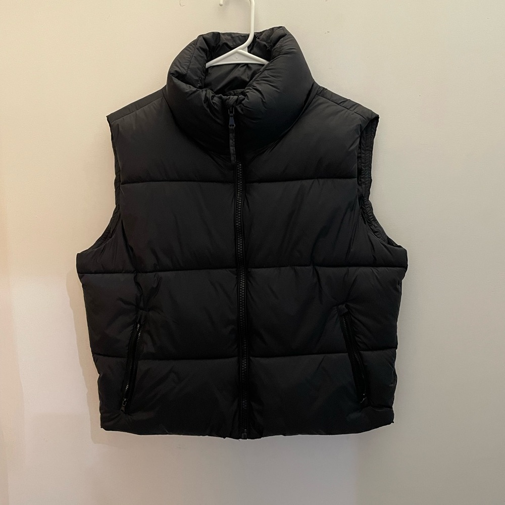 Old Navy Black Water-Resistant Vest